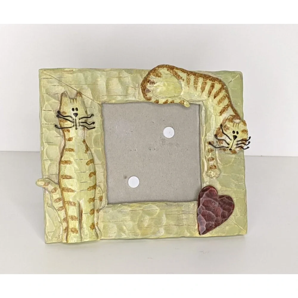 Connoisseur Picture Frame Cats Holds 3.5 x 3.5
